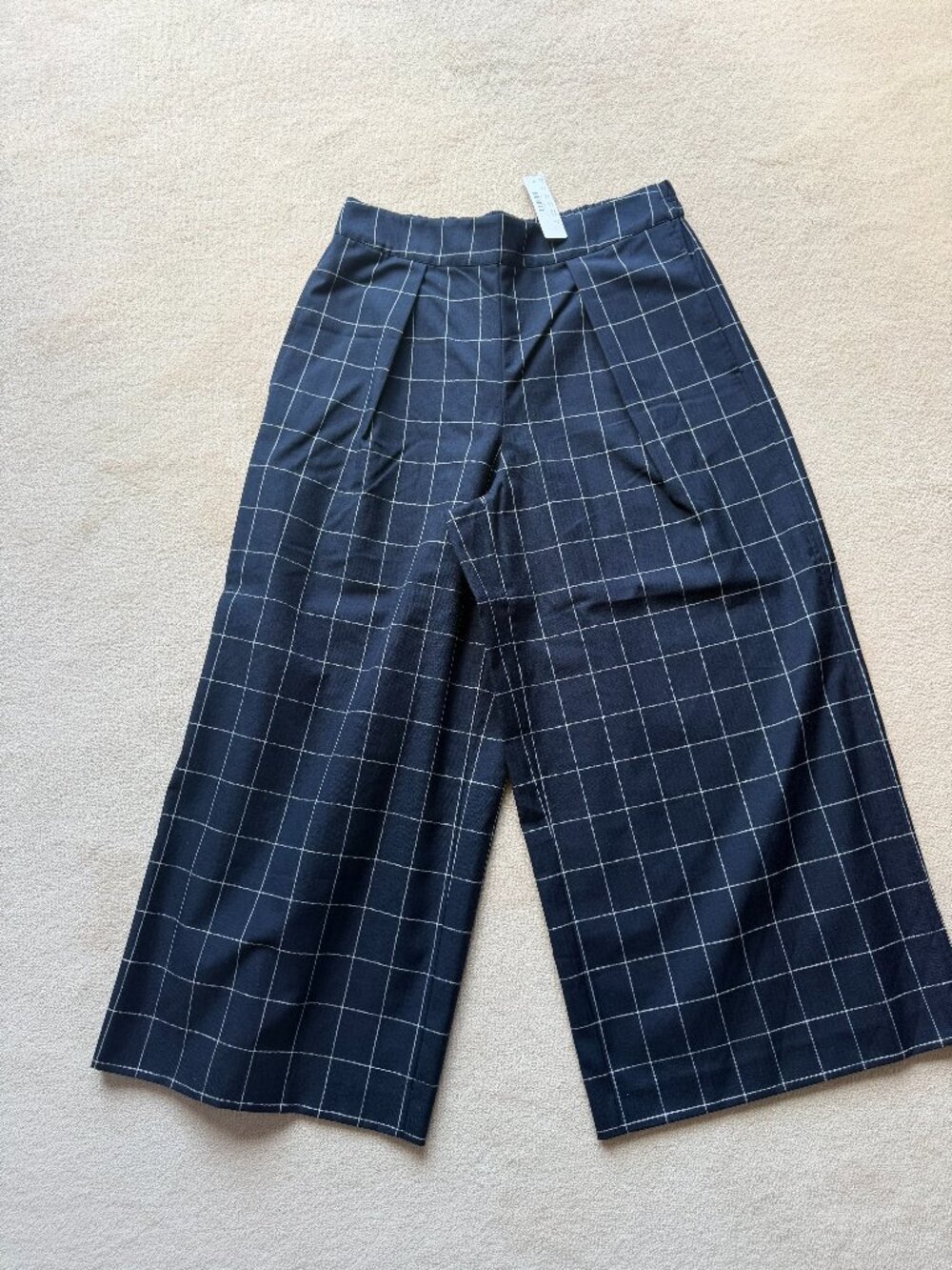 NWT J Crew wide legged cropped blue windowpane pant, size 6, matching listed top
